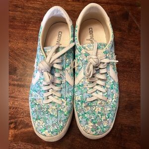 Converse All Star size 8.5